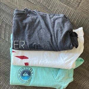 3 Quiksilver Men’s Tees Size Large